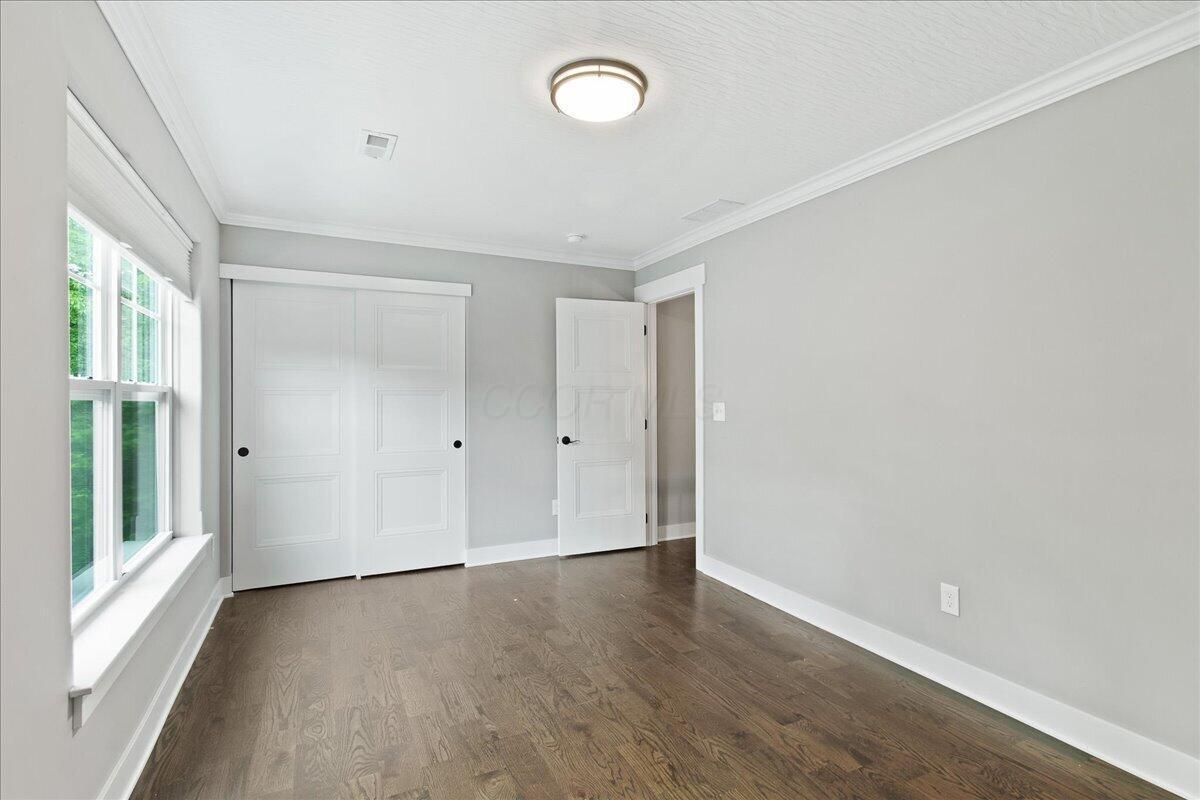 176 East Weber Road Columbus, OH 43202 - Photo 26 of 47 26-26-Bedroom 2