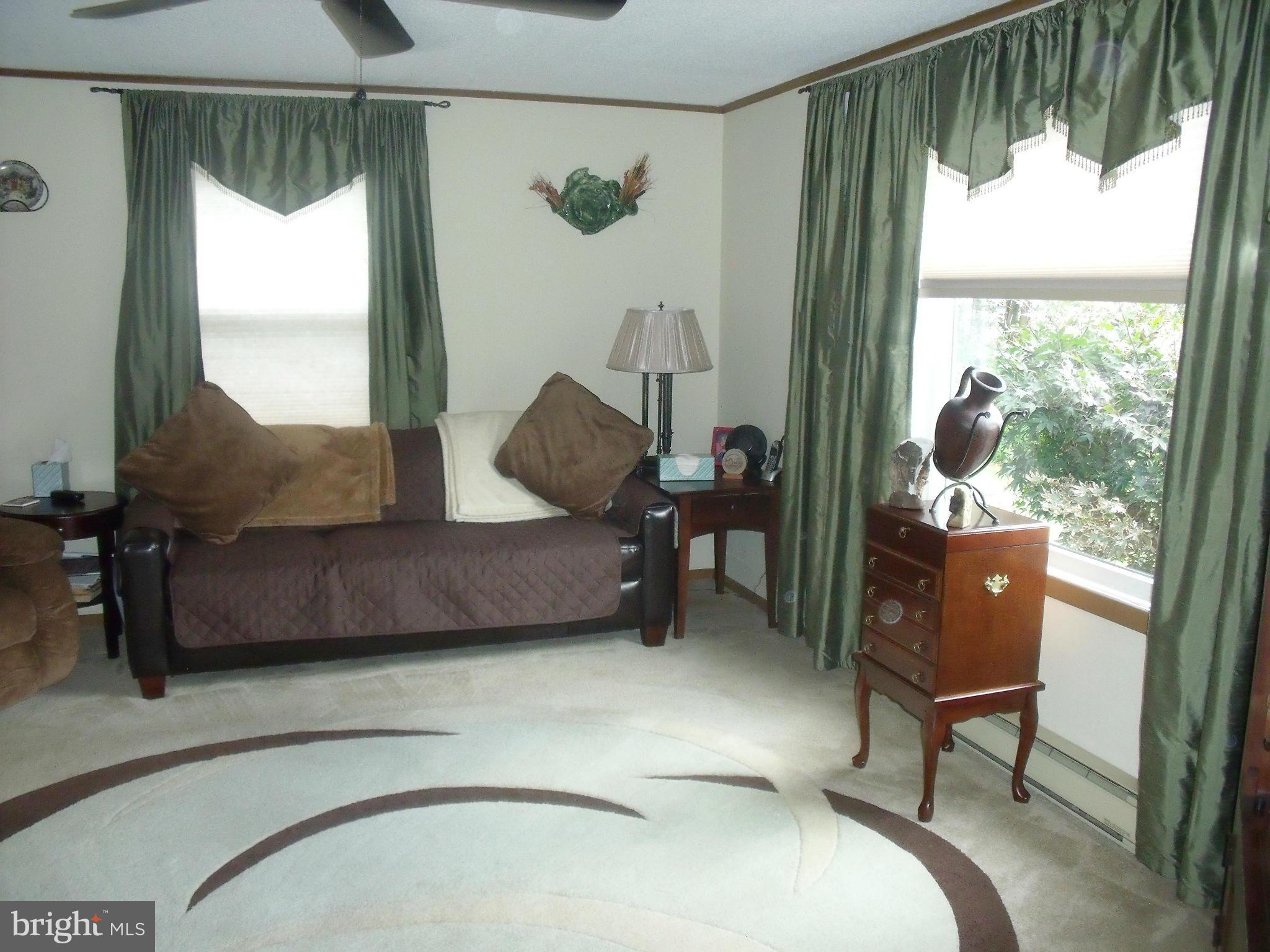334 Worton Road Baltimore, MD 21221 - Photo 18 of 30 Brite and spaceious