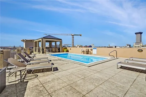 $450,000 | 333 Julia Street, Unit 402, New Orleans, LA 70130