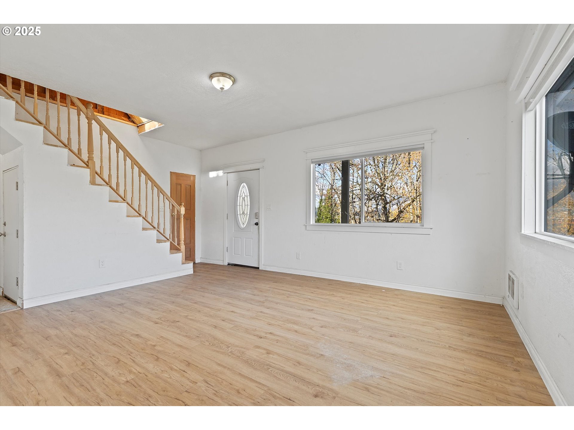 808 West A Street Rainier, OR 97048 - Photo 5 of 41