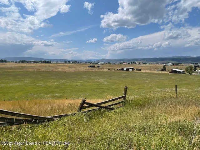 $1,795,000 | 70-acres Twin Cliffs Road, Afton, WY 83110