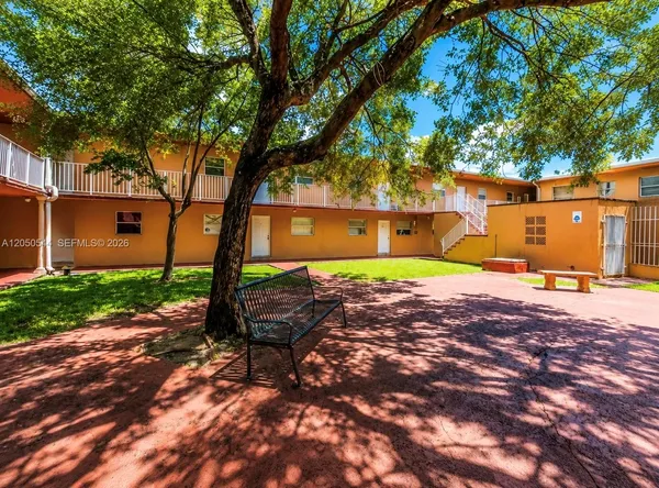 $225,000 | 1245 West 24th Street, Unit 219, Hialeah, FL 33010