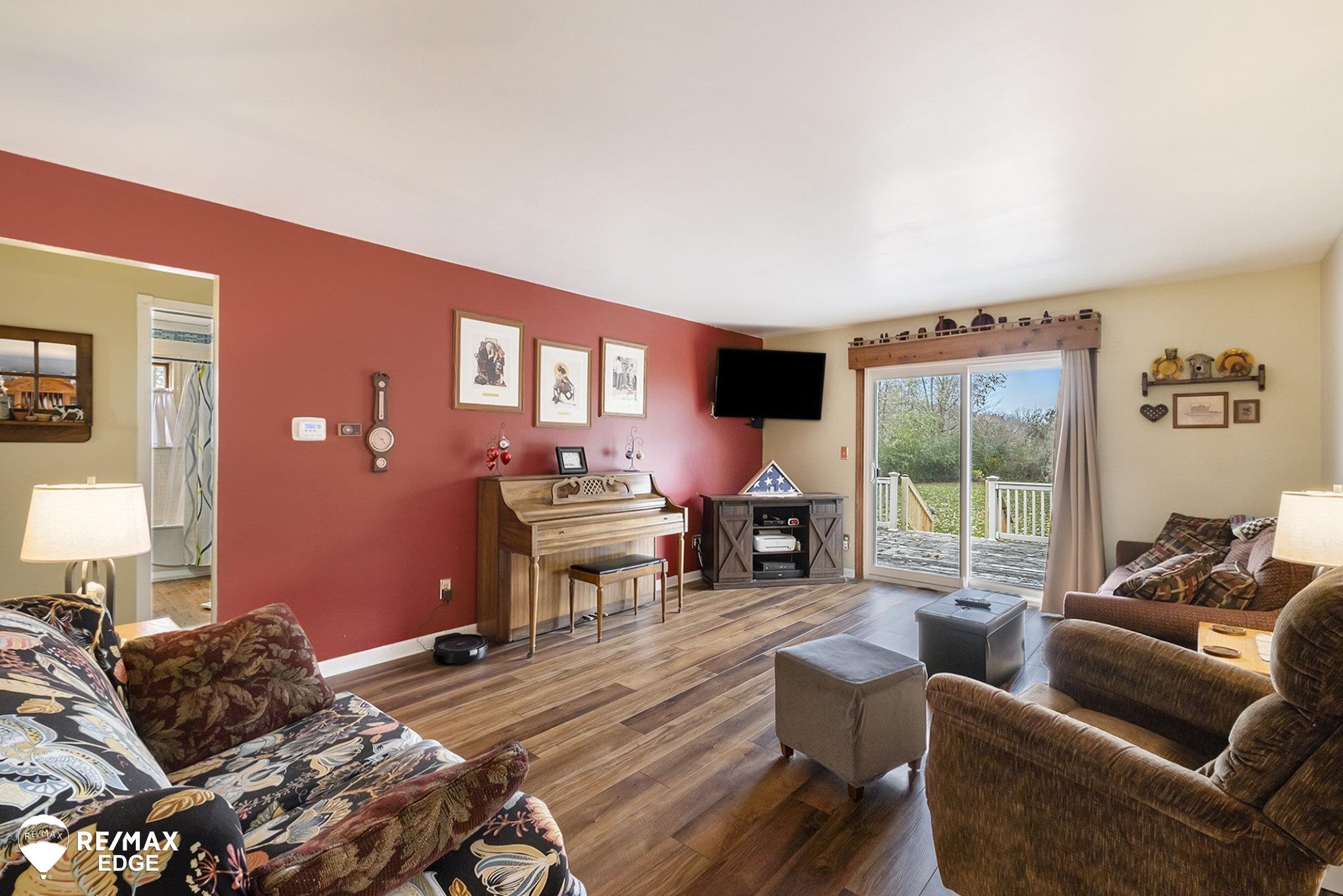 2244 South Oak Road Davison, MI 48423 - Photo 14 of 29 50127155-13.JPG