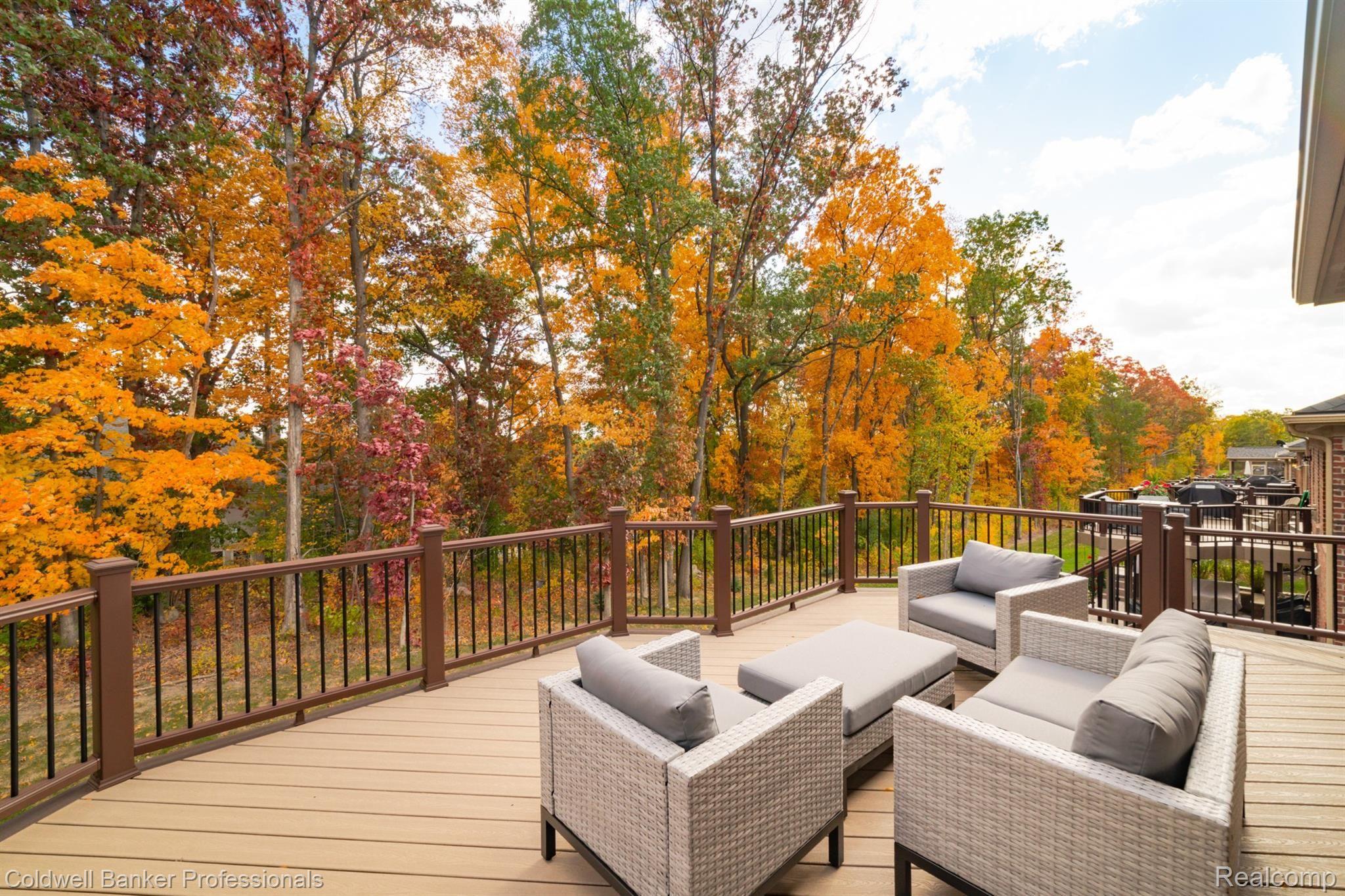 5494 Woodfall Road Clarkston, MI 48348 - Photo 54 of 58 5494 Woodfall-58.jpg