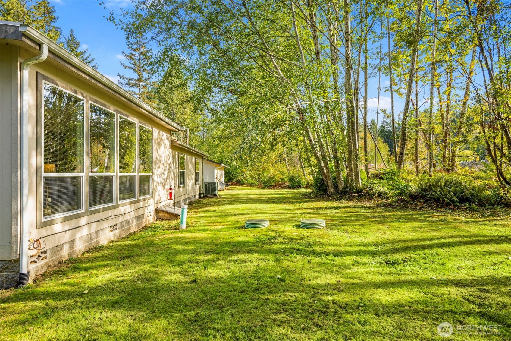 261 Rivendell Road Grapeview, WA 98546 - Photo 8 of 30 Gallery Image 8