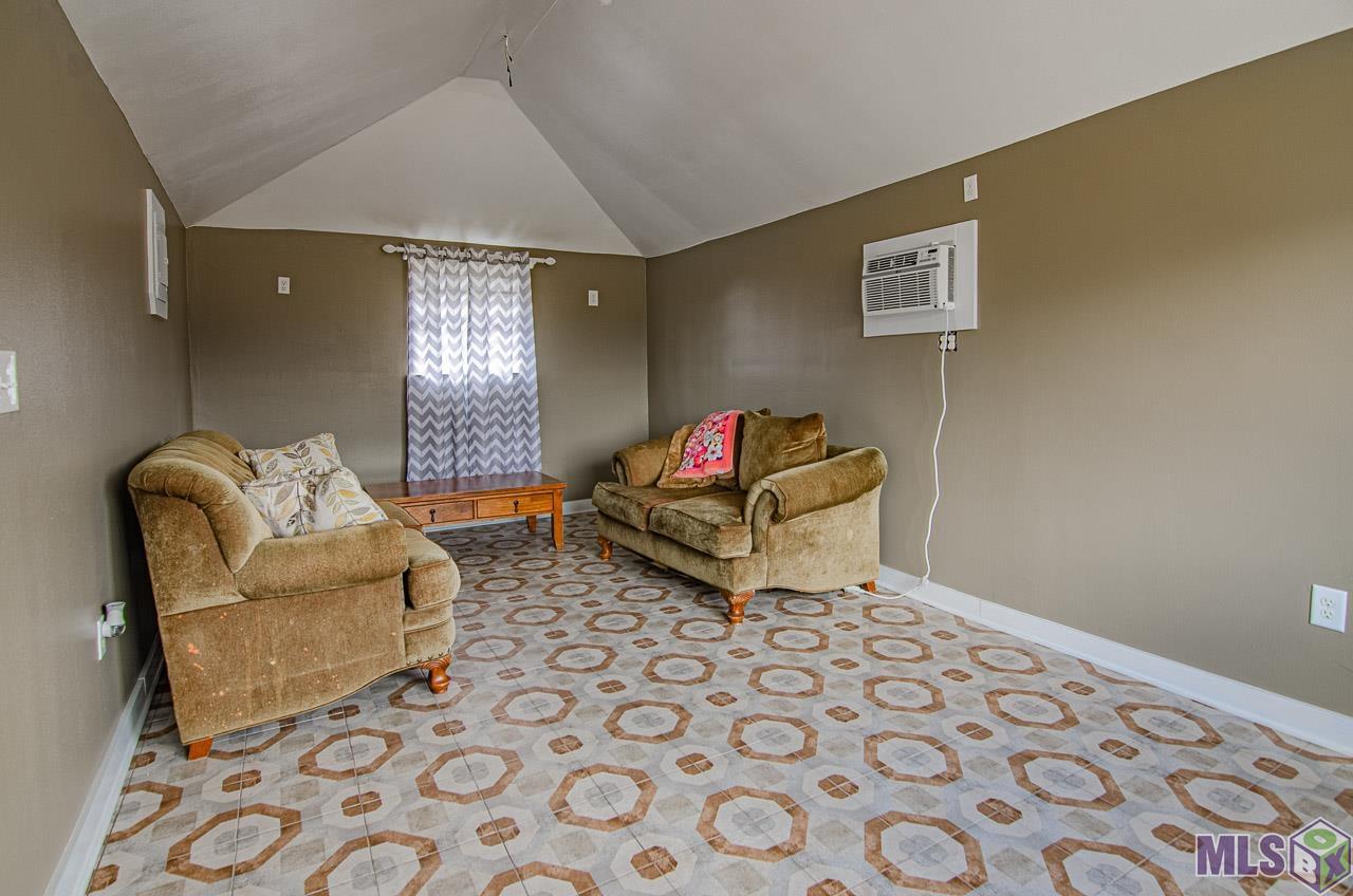 14718 Jester Avenue Baton Rouge, LA 70816 - Photo 17 of 21 Gallery Image 17