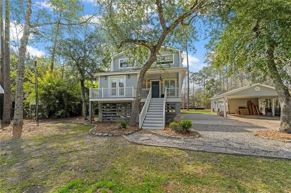 $525,000 | 27044 Lucille Drive, Lacombe, LA 70445