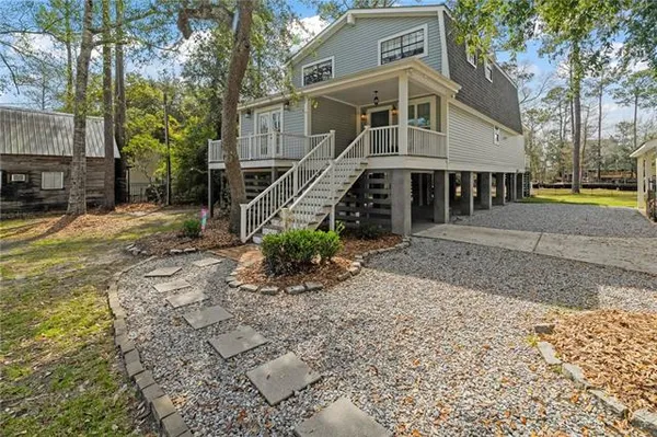 $525,000 | 27044 Lucille Drive, Lacombe, LA 70445