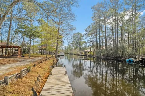 $525,000 | 27044 Lucille Drive, Lacombe, LA 70445