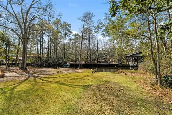 $525,000 | 27044 Lucille Drive, Lacombe, LA 70445