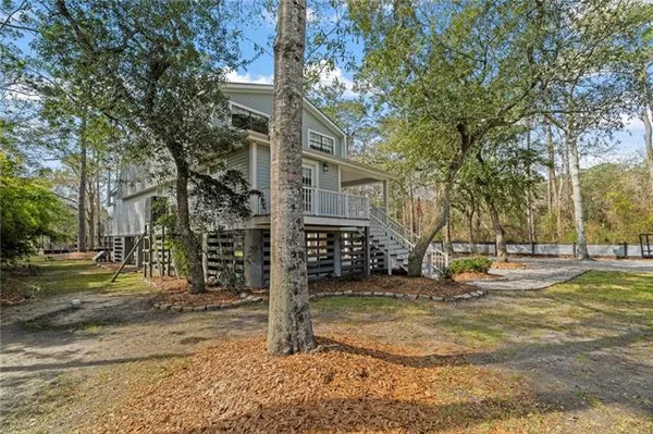 $525,000 | 27044 Lucille Drive, Lacombe, LA 70445