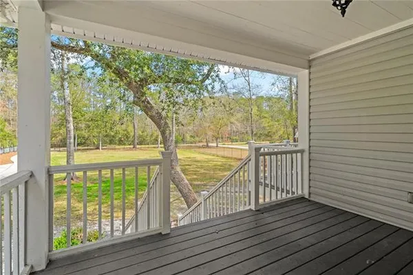 $525,000 | 27044 Lucille Drive, Lacombe, LA 70445