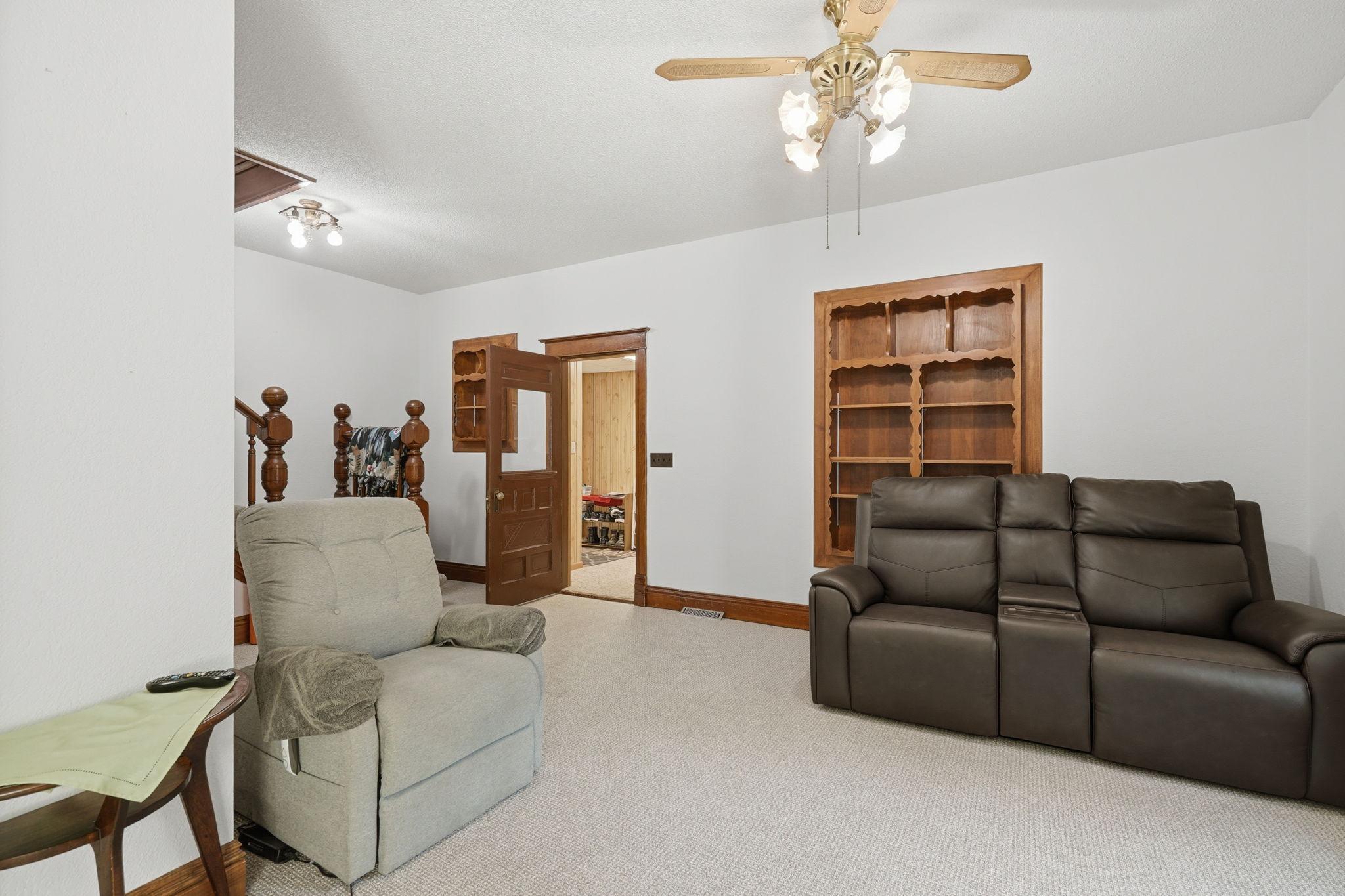 120 3rd Street West Hector, MN 55342 - Photo 5 of 34