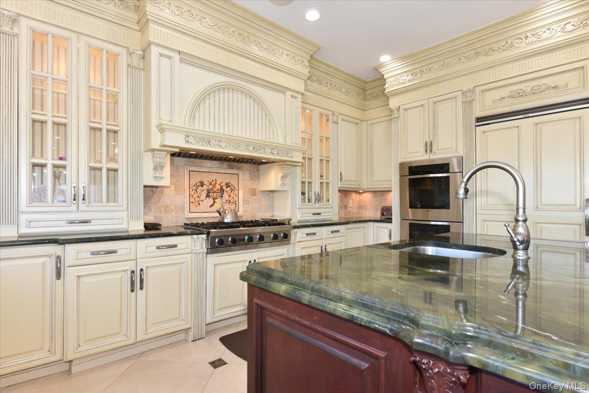 3510 Riverside Drive Oceanside, NY 11572 - Photo 10 of 38