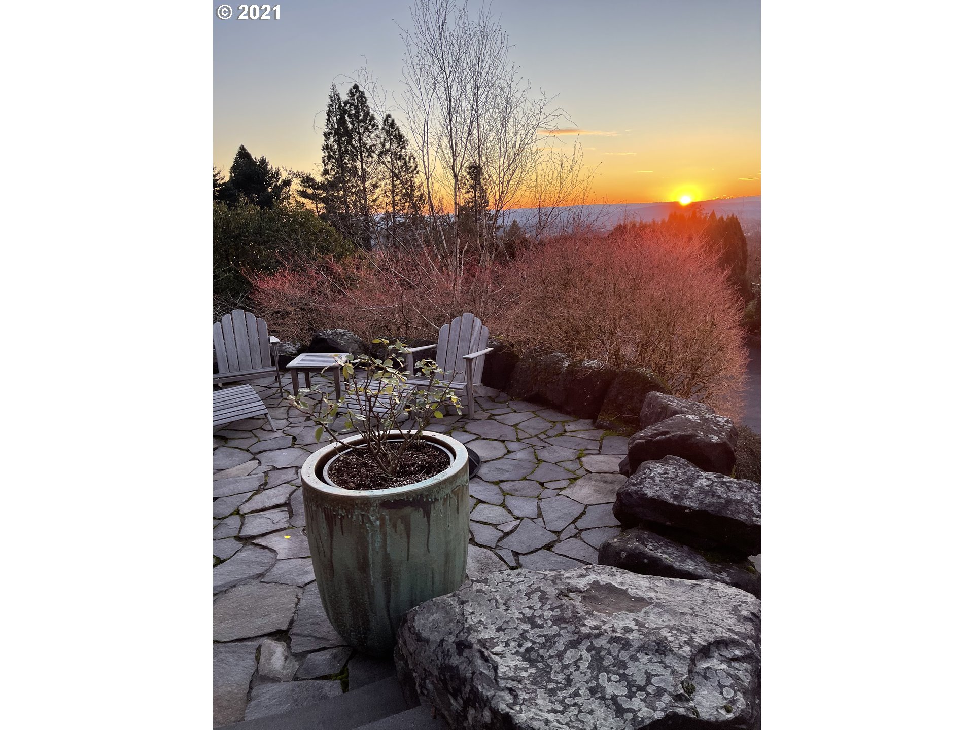 3600 Southwest Dosch Road Portland, OR 97239 - Photo 5 of 32