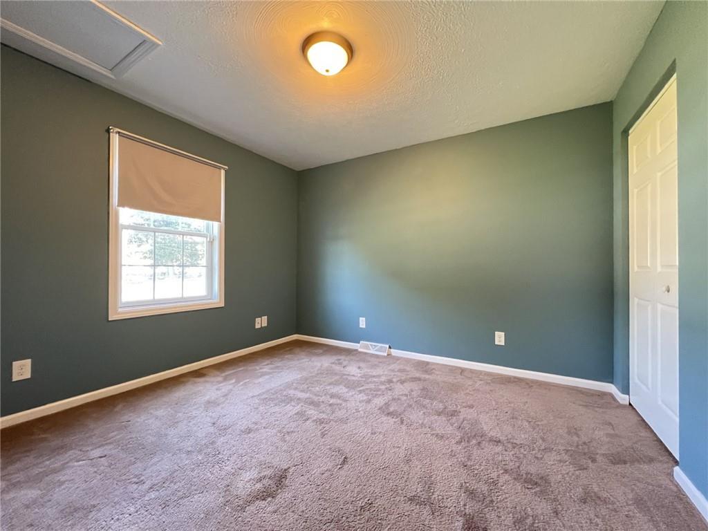 43 Maple Street Uniontown, PA 15401 - Photo 10 of 26 an empty room with a window