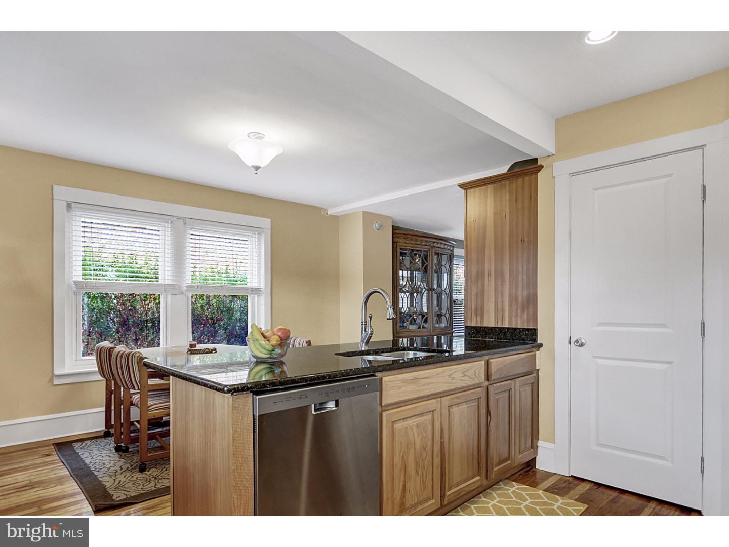 48 Cacoosing Avenue Sinking Spring, PA 19608 - Photo 11 of 22 Kitchen