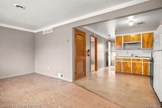 1357 Goddard Road Lincoln Park, MI 48146 - Photo 4 of 17