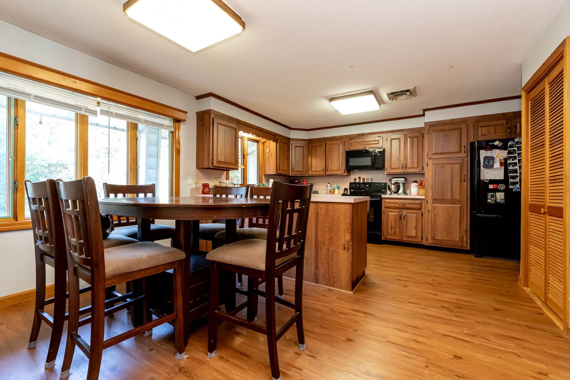79 Main Street Hooksett, NH 03106 - Photo 2 of 27 Gallery Image 2