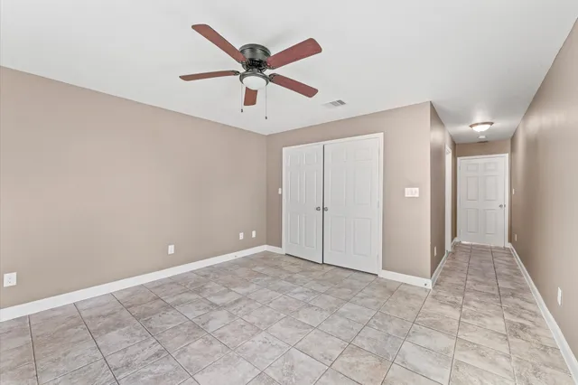 $1,800 | 5107 Gren Street, Houston, TX 77021