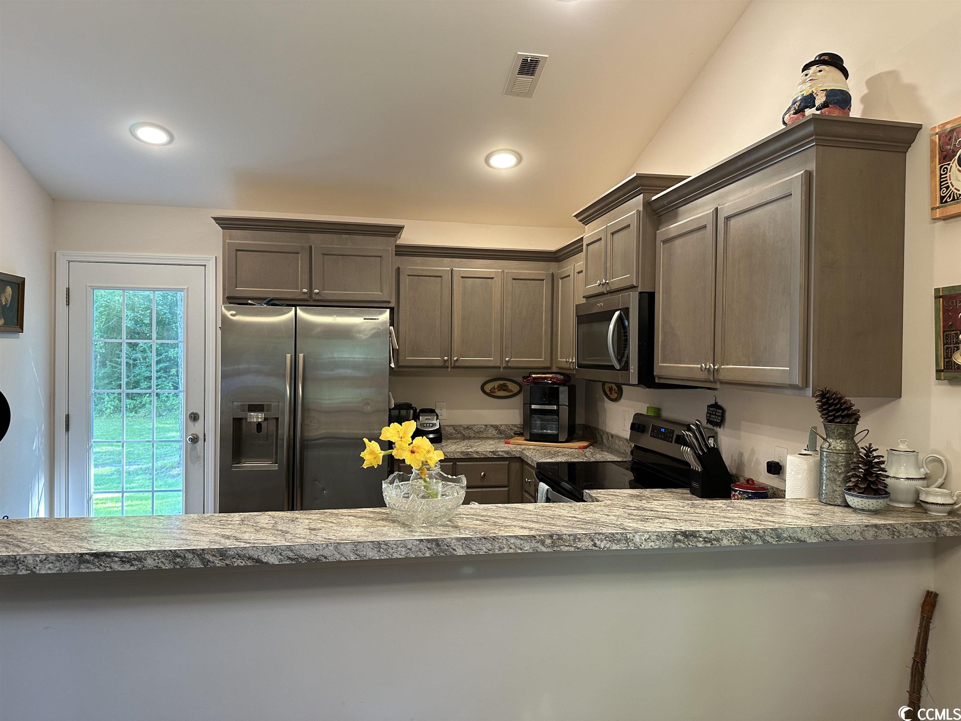 2810 Hardee Avenue Loris, SC 29569 - Photo 14 of 35 Gallery Image 14