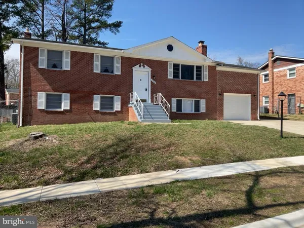 $4,725 | 6920 Groveton Drive, Clinton, MD 20735