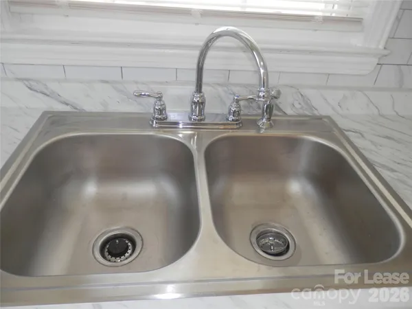 $1,595 | 1701 Washington Avenue, Charlotte, NC 28216