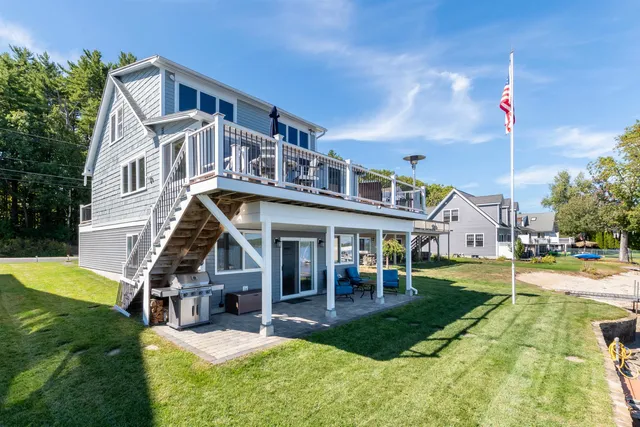$2,250,000 | 74 Paugus Park Road, Laconia, NH 03246