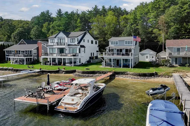 $2,250,000 | 74 Paugus Park Road, Laconia, NH 03246