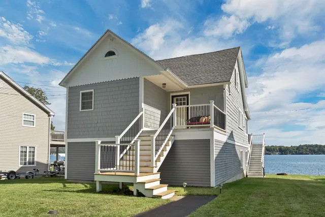 $2,250,000 | 74 Paugus Park Road, Laconia, NH 03246