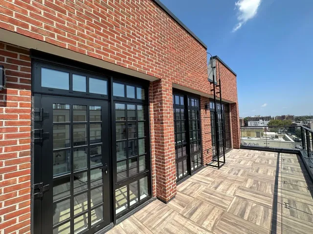 $1,463,800 | 37-24 30th Street, Unit 7B | Long Island City