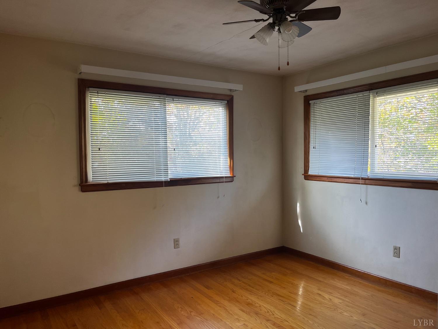 1089 Howell Ridge Lane Vinton, VA 24179 - Photo 13 of 39 an empty room with a window