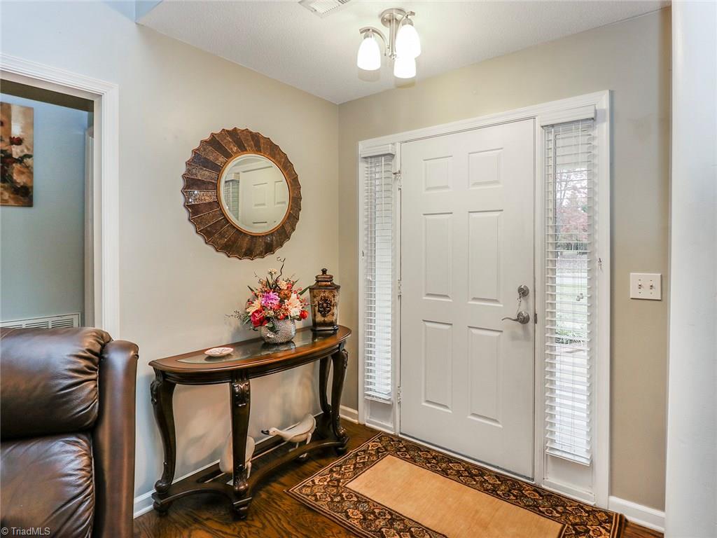 5703 Broadleaf Road Summerfield, NC 27358 - Photo 2 of 30 Gallery Image 2