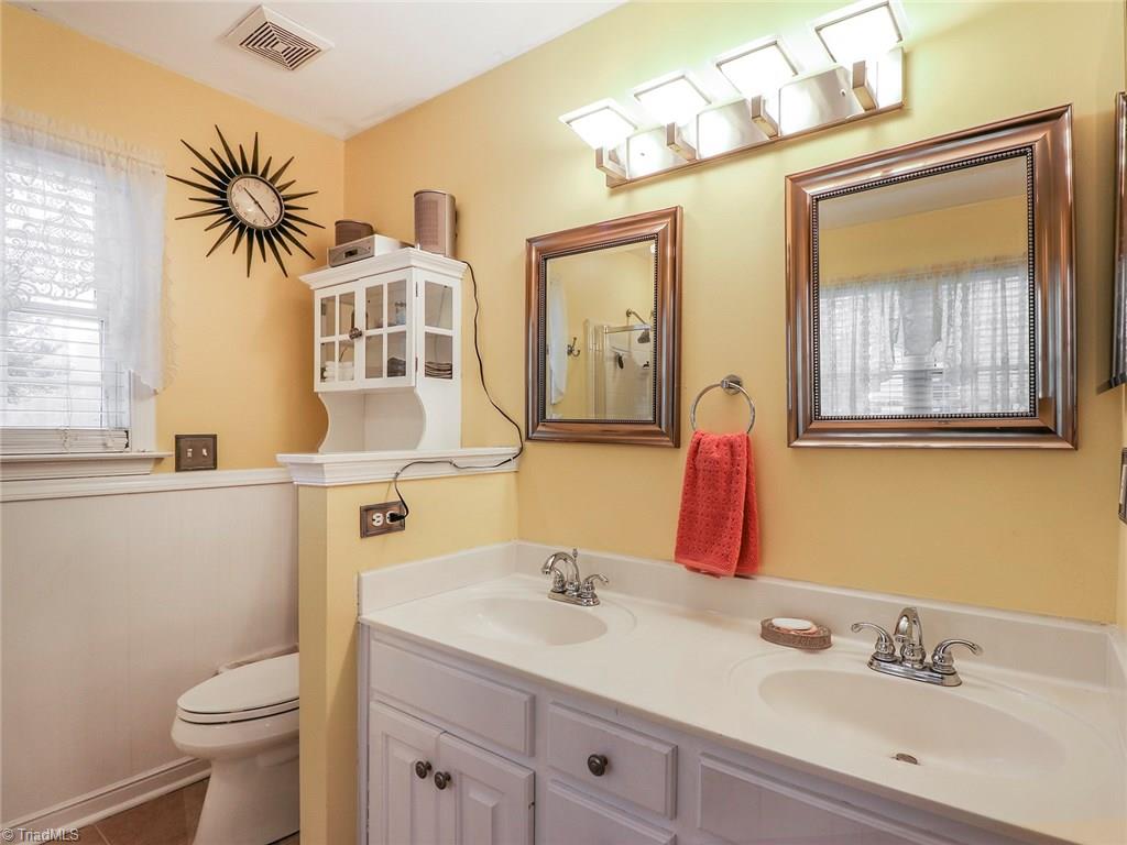 5703 Broadleaf Road Summerfield, NC 27358 - Photo 14 of 30 Gallery Image 14