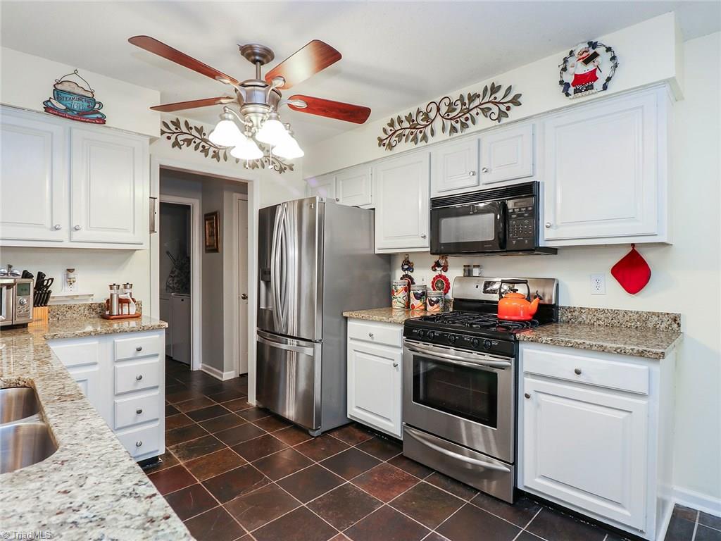 5703 Broadleaf Road Summerfield, NC 27358 - Photo 9 of 30 Gallery Image 9