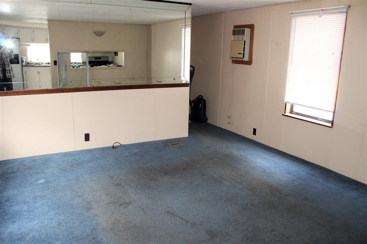 14 Dolphin Drive Rochester, NH 03868 - Photo 4 of 11