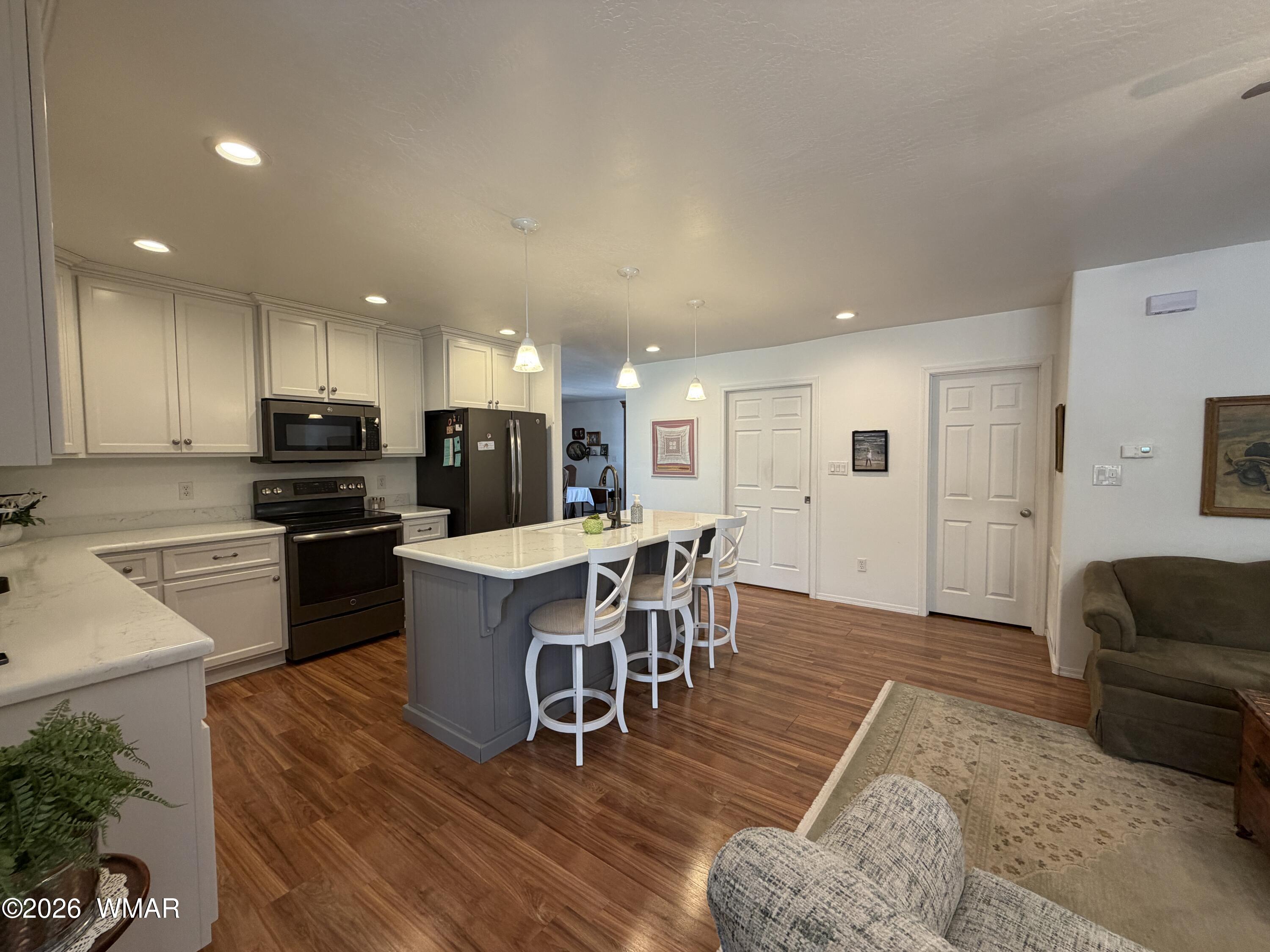 232 South Hopi Street Springerville, AZ 85938 - Photo 16 of 37 Kitchen