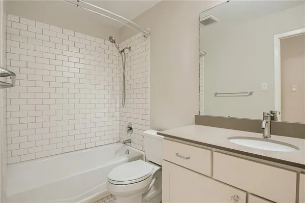 $2,400 | 12408 Turtleback Lane, Austin, TX 78727