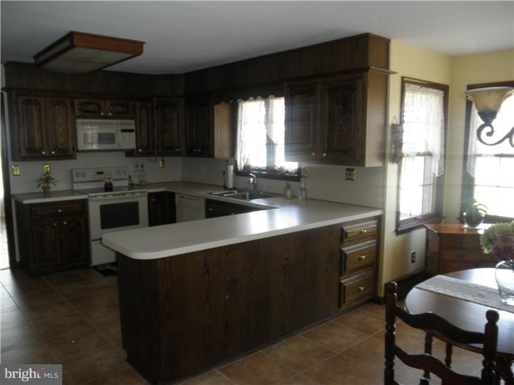 2777 Monmouth Road Jobstown, NJ 08041 - Photo 15 of 25