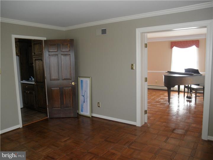 2777 Monmouth Road Jobstown, NJ 08041 - Photo 8 of 25