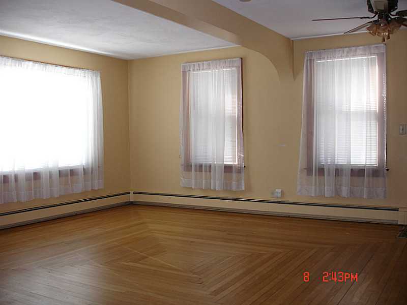 102 Monroe Street Woonsocket, RI 02895 - Photo 4 of 18 Living Room.