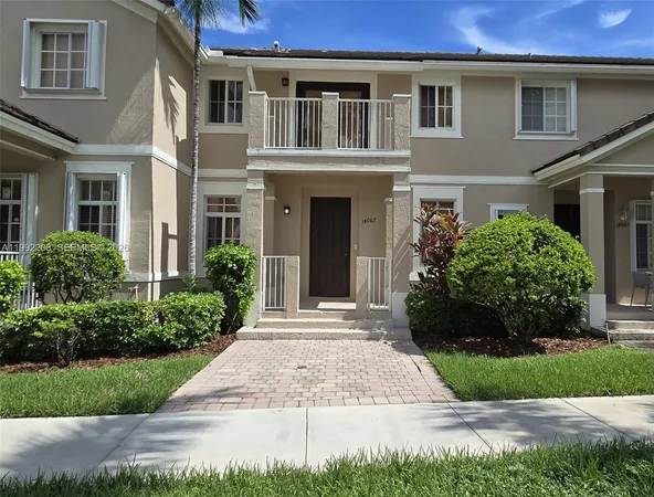 $2,550 | 14067 Southwest 272nd Street, Homestead, FL 33032