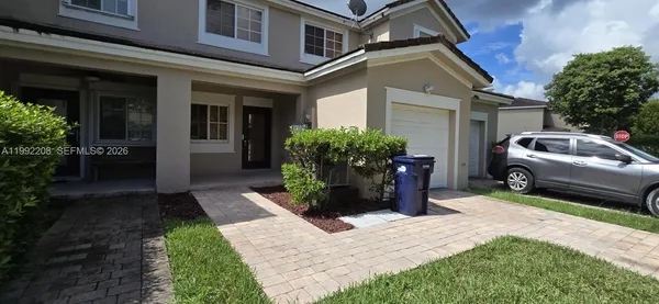 $2,550 | 14067 Southwest 272nd Street, Homestead, FL 33032