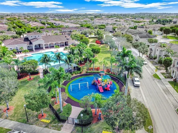 $2,550 | 14067 Southwest 272nd Street, Homestead, FL 33032