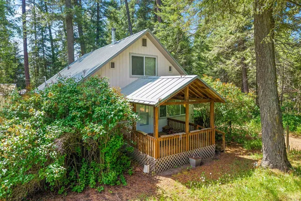 $399,900 | 231 Greggs Road, Newport, WA 99156