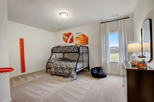 $469,990 | 1366 English Oak Drive, Clarksville, TN 37043