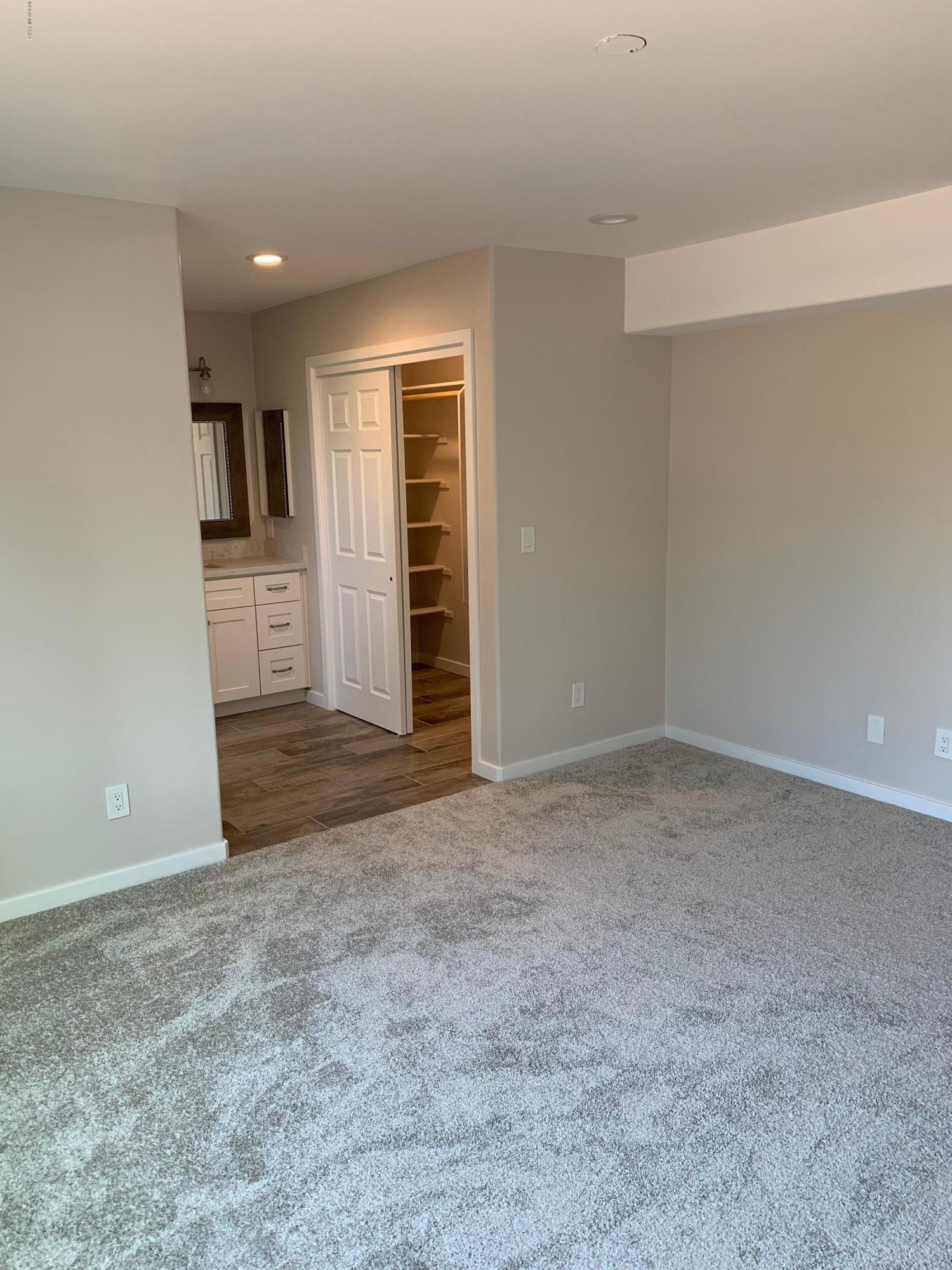 7033 East Rivercrest Road Tucson, AZ 85750 - Photo 14 of 29 Gallery Image 14