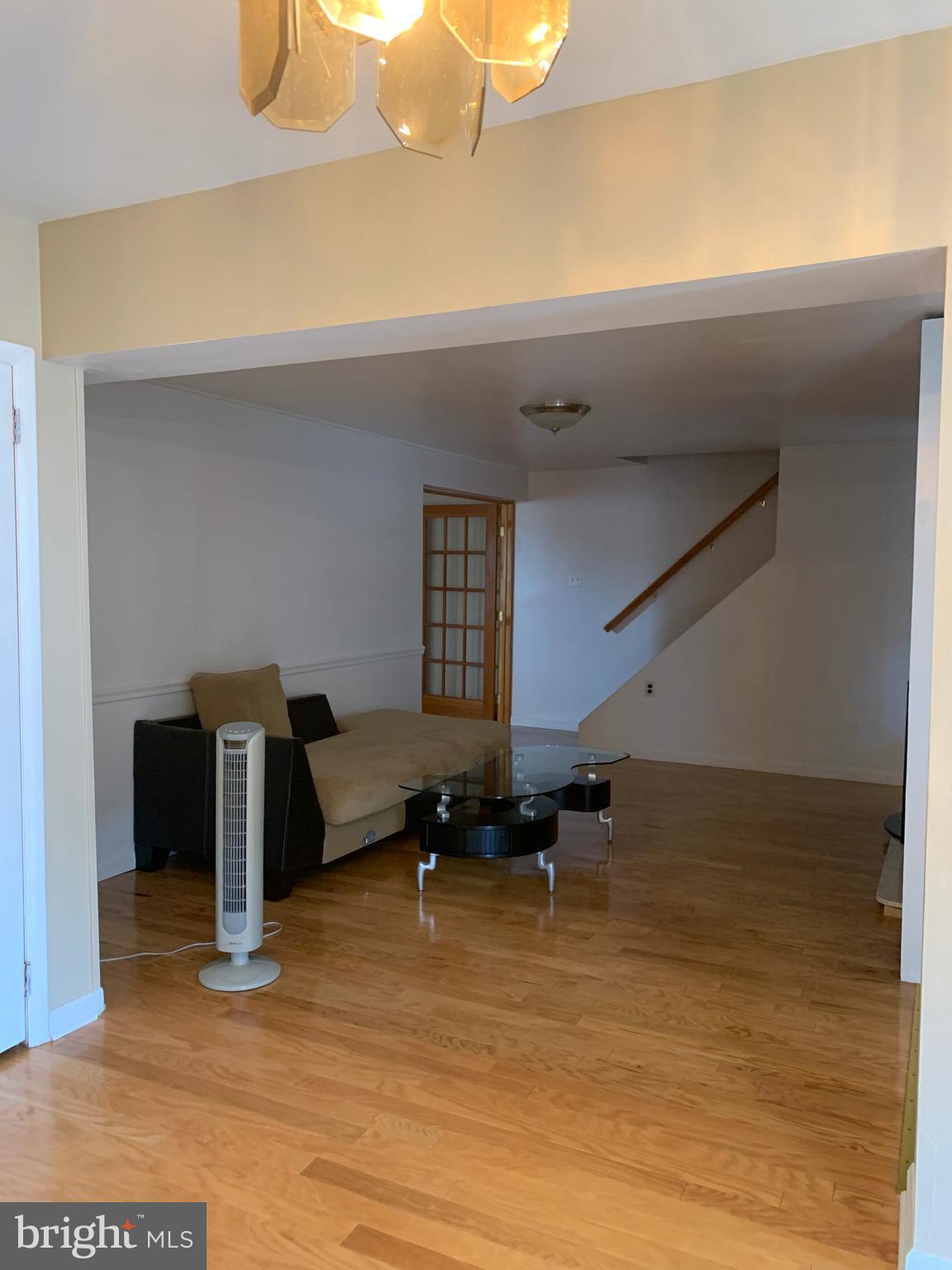 9238 Andover Road Philadelphia, PA 19114 - Photo 3 of 18 Gallery Image 3