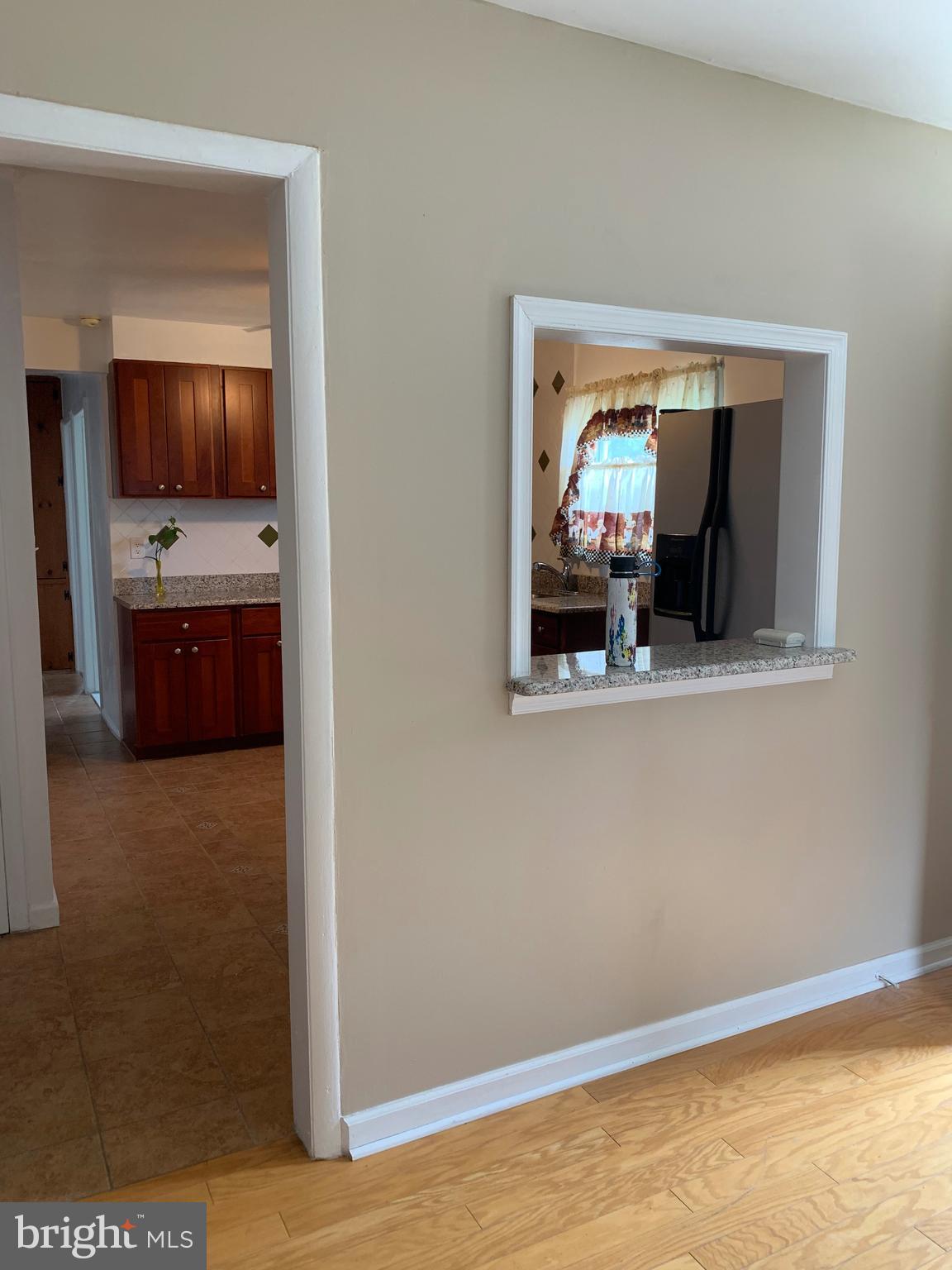 9238 Andover Road Philadelphia, PA 19114 - Photo 4 of 18 Gallery Image 4