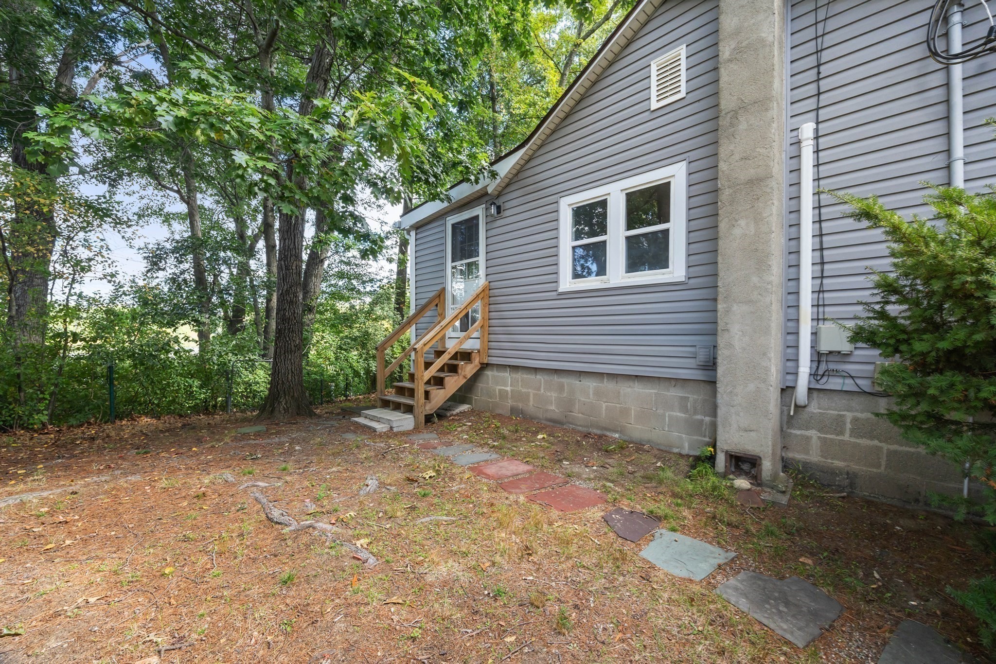 21 Faulkner Road Grafton, MA 01536 - Photo 22 of 26 Gallery Image 22